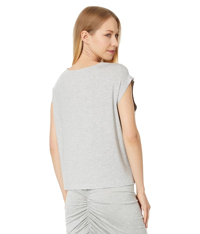 Norma Kamali Sleeveless Boyfriend Cropped Crewneck Top - Image 2
