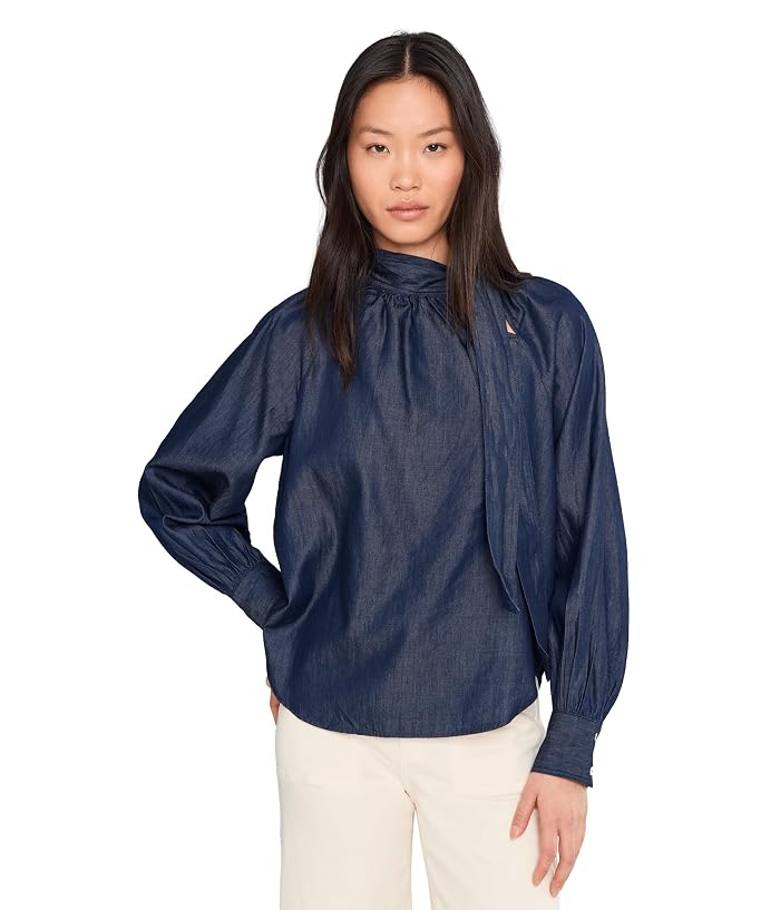 CeCe Raglan Seam Neck Bow Shirtail Top