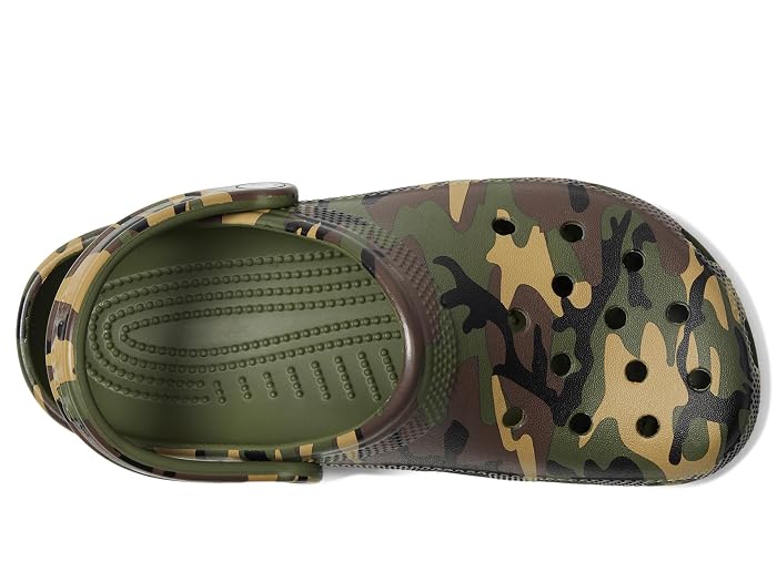Crocs Kids Classic Camo Clogs (Little Kid/Big Kid) - Image 2