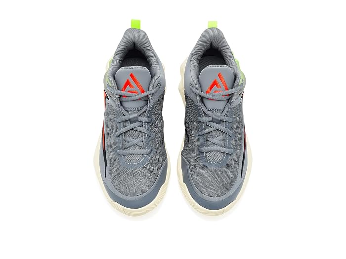 Nike Kids Giannis Immortality 4 (Big Kid) - Image 2