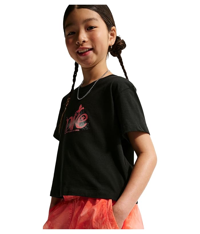 Nike Kids Sportswear Club Woven Shorts (Big Kid) - Image 2