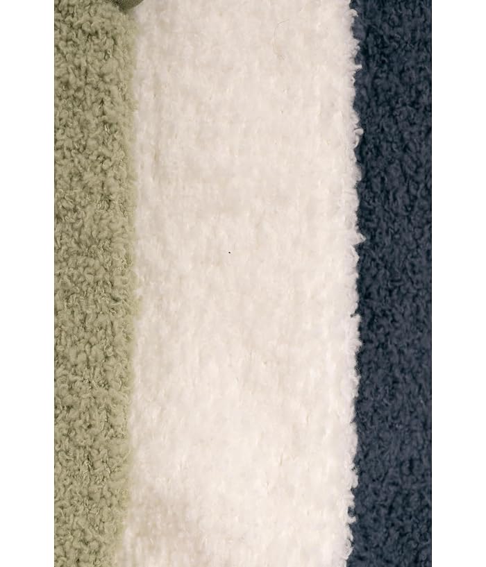 MUK LUKS Cozy 3-Pack Low Cut Gripper Socks - Image 3
