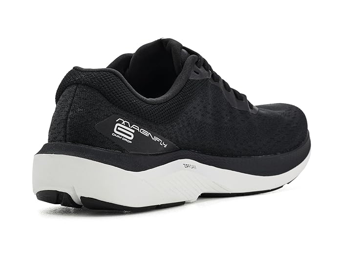Topo Athletic Magnifly 6 - Image 3