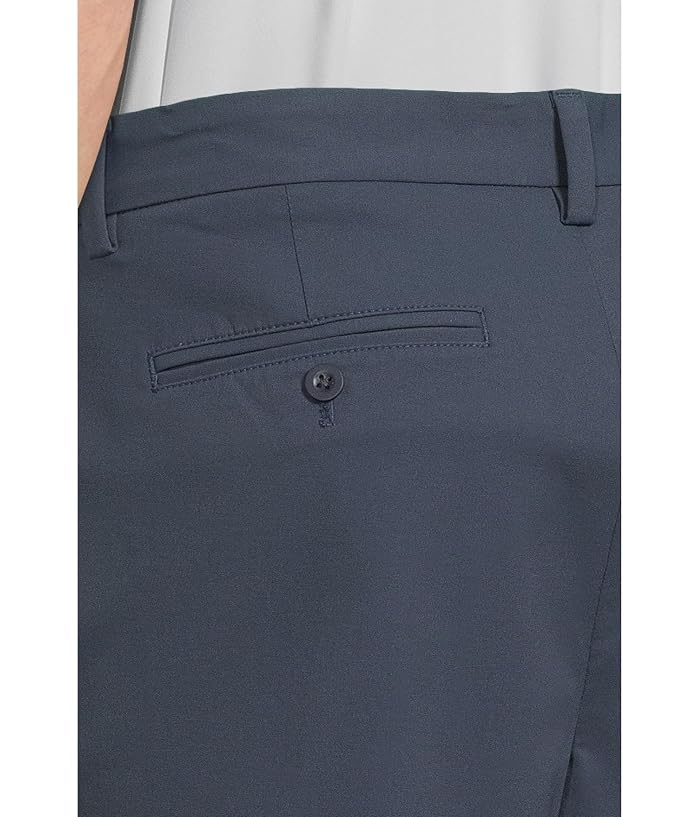Vineyard Vines 7" On-The-Go Shorts - Image 4