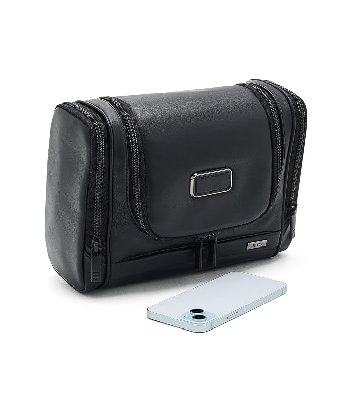 Tumi Hanging Travel Kit - Image 3