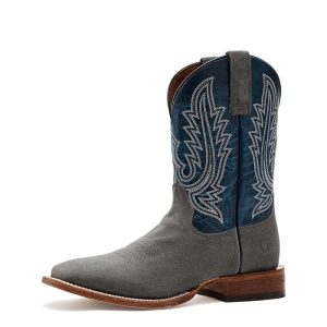 Ariat County Roads