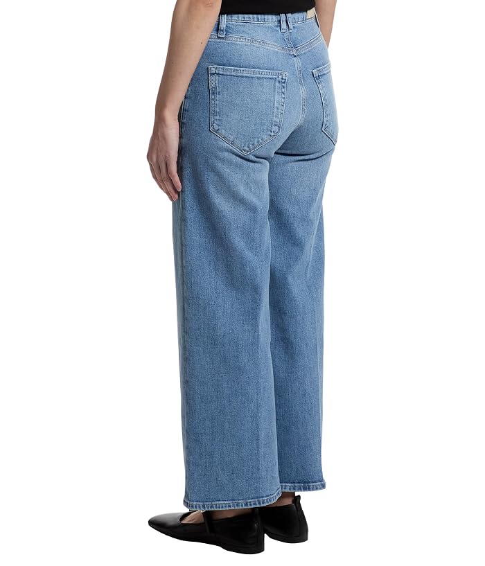 Paige Anessa With Patch Pockets And Tab in Marlena - Image 3