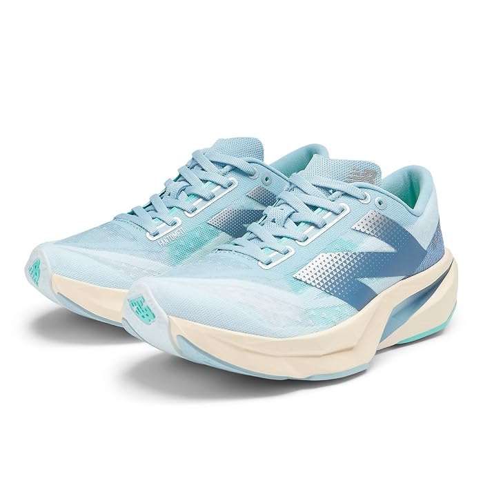 New Balance FuelCell Rebel v4