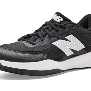 New Balance 696v7