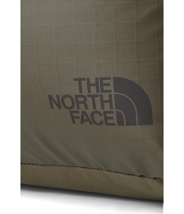 The North Face Base Camp Voyager Daypack - Image 4