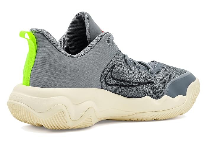 Nike Kids Giannis Immortality 4 (Big Kid) - Image 3