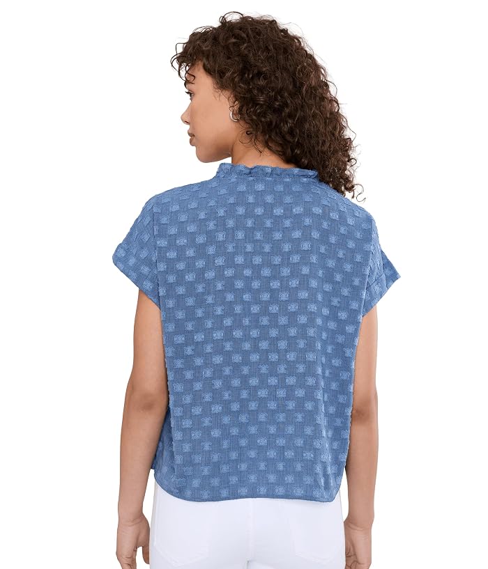 Vince Camuto V-neck With Front Tie And Rolledup Short Sleeve - Image 4
