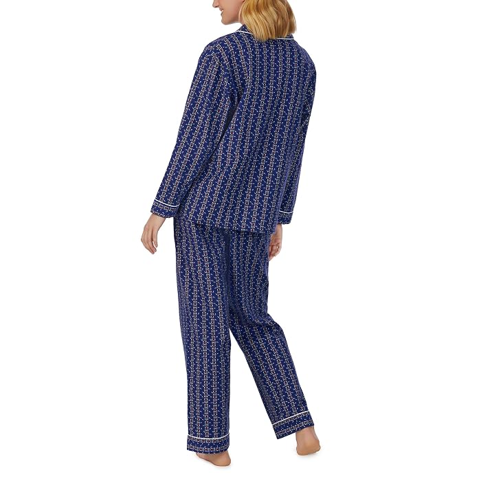 Lanz of Salzburg Classic Notch Collar Flannel PJ Set - Image 2