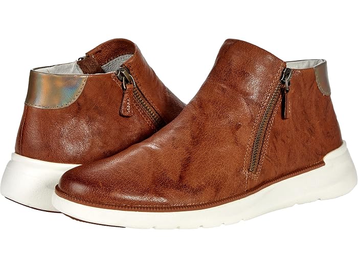 Johnston & Murphy Emery Zip Bootie