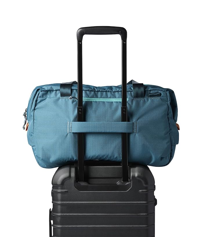 Cotopaxi Viaje 35L Travel Duffel - Image 3