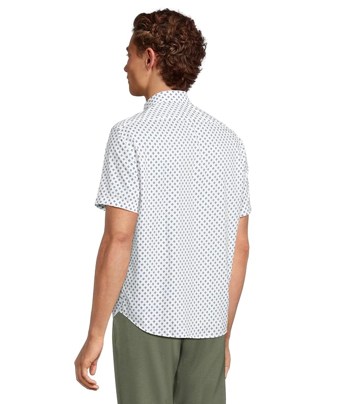 UNTUCKit Performance Short Sleeve Shirt - Image 3