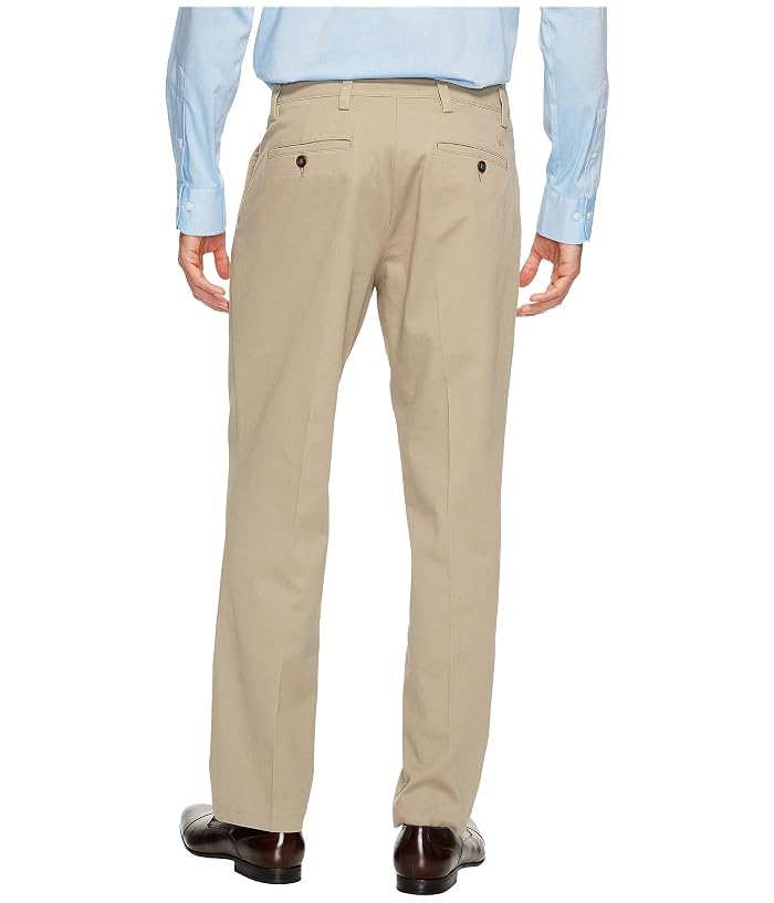 Dockers Easy Khaki D3 Classic Fit Pants - Image 3