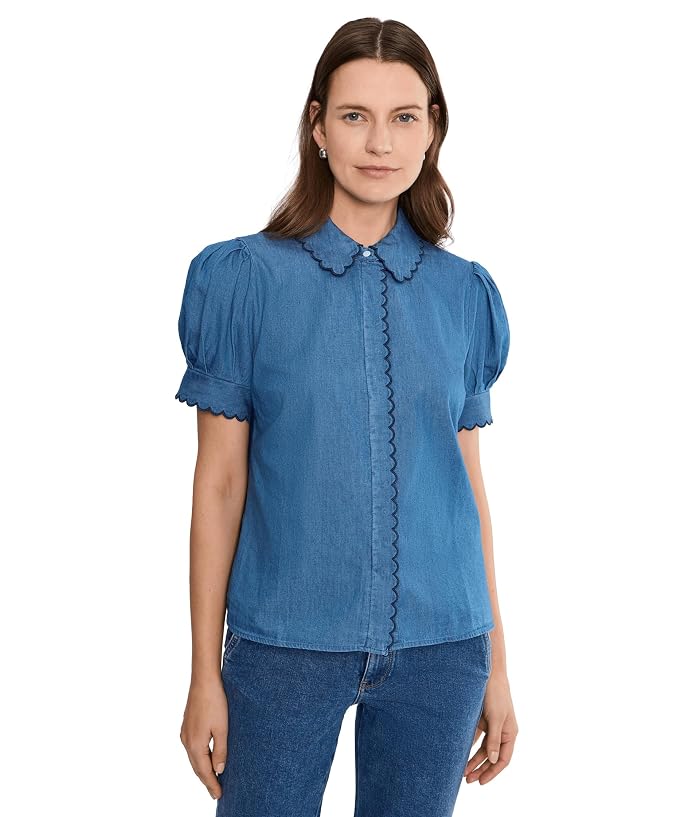 CeCe Short Sleeve Scallop Button-Up Top