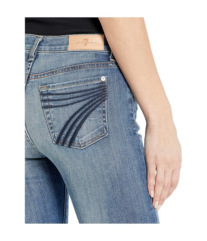 7 For All Mankind Luxe Vintage Dojo in Distressed Authentic Light - Image 4
