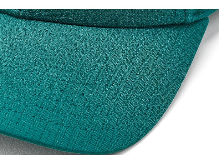 Under Armour Iso-Chill Armourvent Adjustable Hat - Image 3