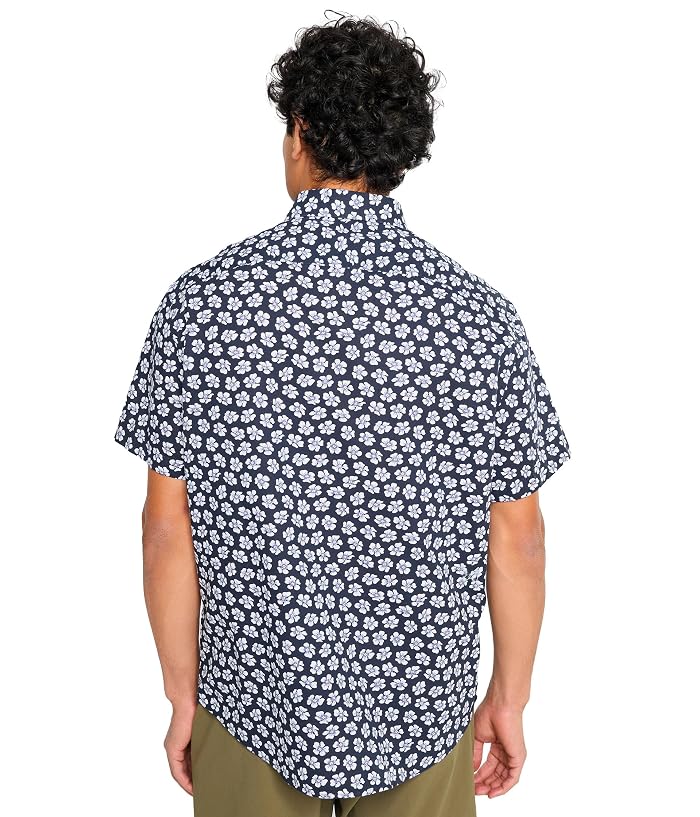 UNTUCKit Morningside Short Sleeve Cotton Print Regular Fit Slub Shirt - Image 4